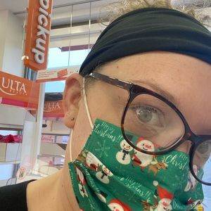 Meet your Posher, Jessica